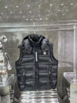 GILET M*NCL*R